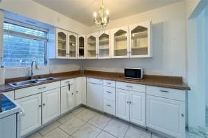 1714 N 41st Ave Hollywood, FL 33021 - MLS#A11949894