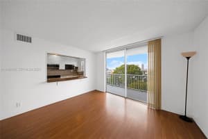 137 Golden Isles Dr 508 Hallandale Beach, FL 33009 - MLS#A11949936