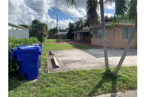 5616 Arthur St North Hollywood, FL 33021 - MLS#A11950087