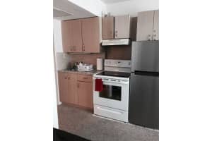 19201 Collins Ave 1033 Sunny Isles Beach, FL 33160 - MLS#A11950134