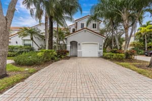 1140 Canella Ln Hollywood, FL 33019 - MLS#A11950210