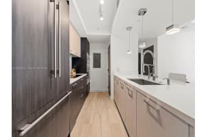 500 Brickell Ave 2203 Miami, FL 33131 - MLS#A11950235