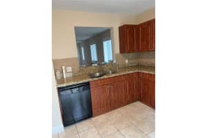 4785 Sw 62nd Ave 101 Davie, FL 33314 - MLS#A11950244