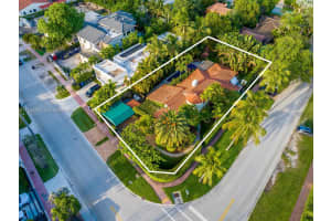 3701 Chase Ave, Miami Beach, FL 33140, - MLS#A11950275