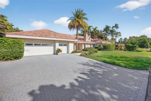 7681 Sw 107th St Pinecrest, FL 33156 - MLS#A11950281