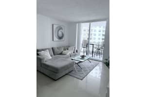 701 Brickell Key Blvd 1105 Miami, FL 33131 - MLS#A11950283