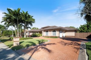 8281 Sw 84th Ter Miami, FL 33143 - MLS#A11950292