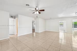 334 NW 12th Ave, Boca Raton, FL 33486, - MLS#A11950318