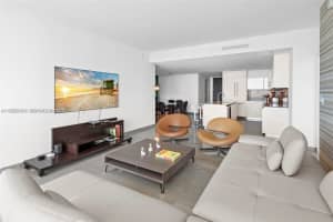 68 Se 6th St 3703 Miami, FL 33131 - MLS#A11950324