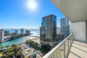 500 Brickell Ave 2901, Miami