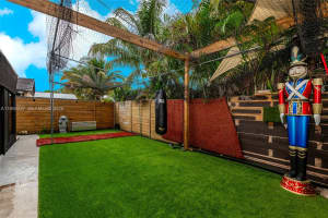 5565 Nw 194th Ln Miami Gardens, FL 33055 - MLS#A11950347