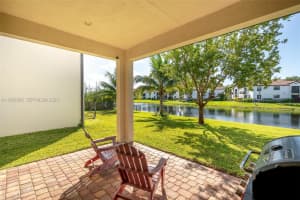 11824 Sw 13th Ct Pembroke Pines, FL 33025 - MLS#A11950368