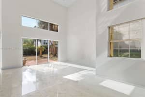 10738 N Saratoga Dr Cooper City, FL 33026 - MLS#A11950404