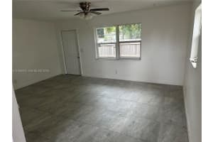 151 W 11th St 1 Riviera Beach, FL 33404 - MLS#A11950416