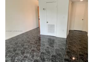 3522 Ne 166th St 10 North Miami Beach, FL 33160 - MLS#A11950424