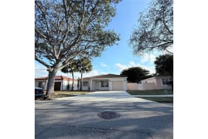 9130 Nw 193rd St Hialeah, FL 33018 - MLS#A11950437