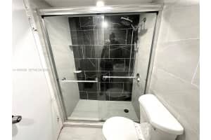 26 Diplomat Pkwy 2325 Hallandale Beach, FL 33009 - MLS#A11950438