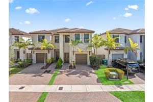 25557 Sw 109th Ave 25557 Homestead, FL 33032 - MLS#A11950444