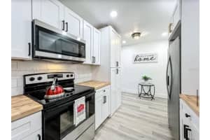 5345 Avon Court 0 Orlando, FL 32807 - MLS#A11950465