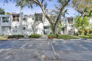9451 Live Oak Pl 102 Davie, FL 33324 - MLS#A11950470