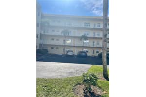 3940 Nw 42nd Ave 319 Lauderdale Lakes, FL 33319 - MLS#A11950476