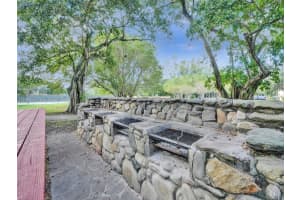 9451 Live Oak Pl 102 Davie, FL 33324 - MLS#A11950502