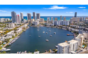 2200 Diana Dr 316 Hallandale Beach, FL 33009 - MLS#A11950522