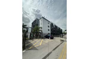 13500 Ne 3rd Ct 408, North Miami