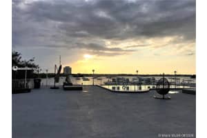 7904 West Dr 1004 North Bay Village, FL 33141 - MLS#A11950534