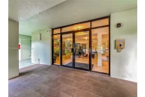 806 Cypress Grove Ln 303 Pompano Beach, FL 33069 - MLS#A11950550