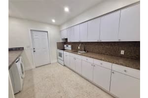 3400 Sw 17th St 1 Miami, FL 33145 - MLS#A11950556