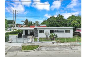 545 Nw 77th St Miami, FL 33150 - MLS#A11950567