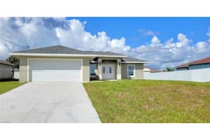 8038 Sunrise Cir., La Belle