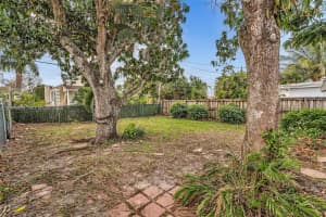 930 N 16th Ave 2 Hollywood, FL 33020 - MLS#A11950620