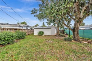 930 N 16th Ave 2 Hollywood, FL 33020 - MLS#A11950620