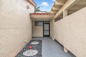 197 Nw 45th Ave Deerfield Beach, FL 33442 - MLS#A11950647