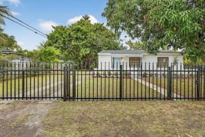 12801 W Randall Park Dr, Miami 12801 W Randall Park Dr, Miami
