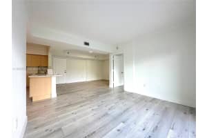 9340 Fontainebleau Blvd , Miami, FL 33172 - MLS#A11950672