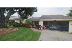319 Grove, Avon Park 319 Grove, Avon Park