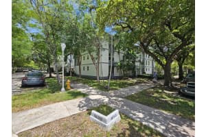 235 Antilla Ave 4 Coral Gables, FL 33134 - MLS#A11950739