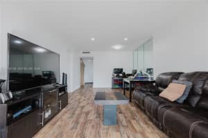 3200 Holiday Springs Blvd 3-306 Margate, FL 33063 - MLS#A11950746