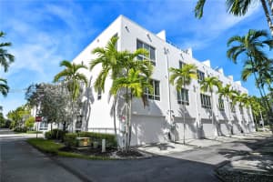 6611 Nw 105th Ave Doral, FL 33178 - MLS#A11950754