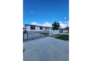 4221 Nw 169th Ter Miami Gardens, FL 33055 - MLS#A11950770