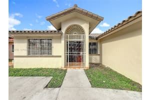 12787 Nw 10th Ln Miami, FL 33182 - MLS#A11950788