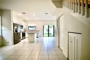 3408 W 111th Pl Hialeah, FL 33018 - MLS#A11950789