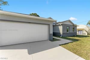 164 Thorton Ave S Lehigh Acres, FL 33974 - MLS#A11950795