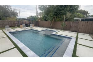 200 Carlisle Dr, Miami Springs