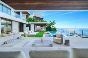 1417 N Venetian Way Miami, FL 33139 - MLS#A11950826