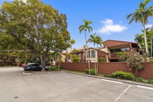 7064 Sw 114th Pl B, Miami