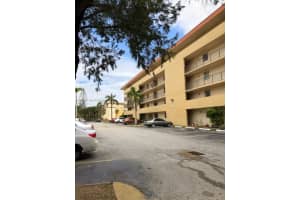 8889 Fontainebleau Blvd APT 501, Miami, FL 33172, - MLS#A11950863